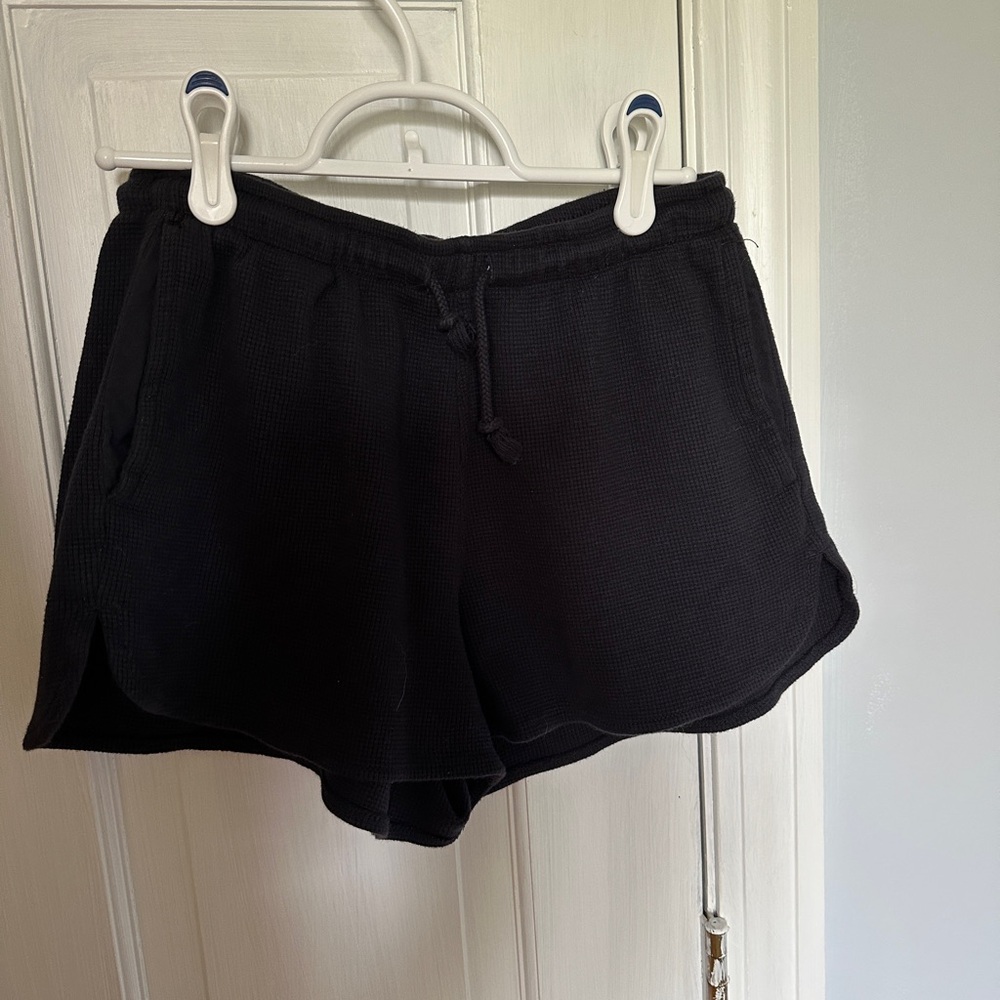 navy bandy melville comfort shorts